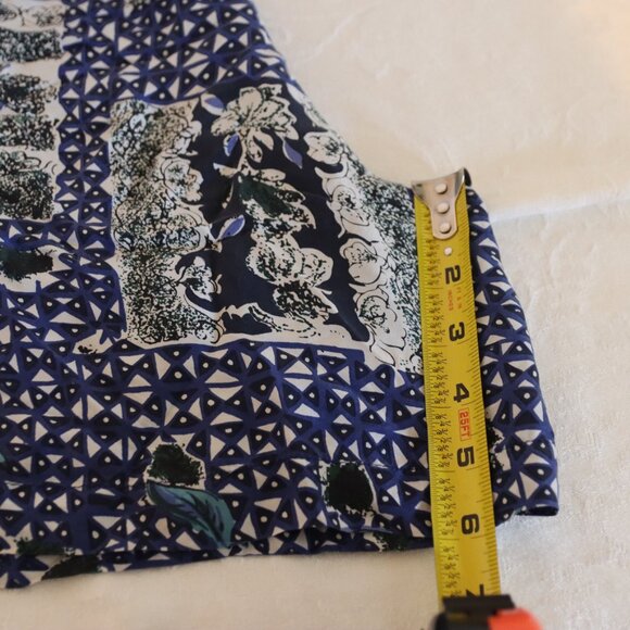 Daniel Caron 100% Silk Shorts Size M - Picture 6 of 10